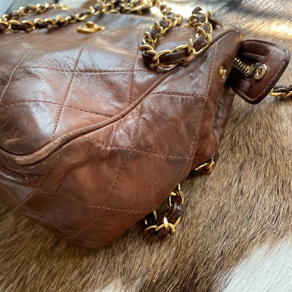 Vintage Chanel Camera Bag - Picture 4 of 12